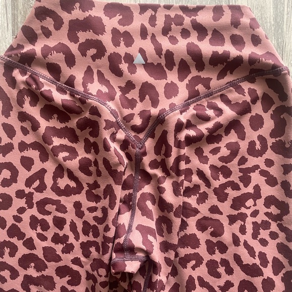 Balance Athletica/ Vitality Leggings - Picture 5 of 6